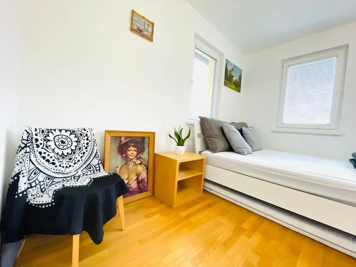 Karlsrooms Viyana Pansiyon